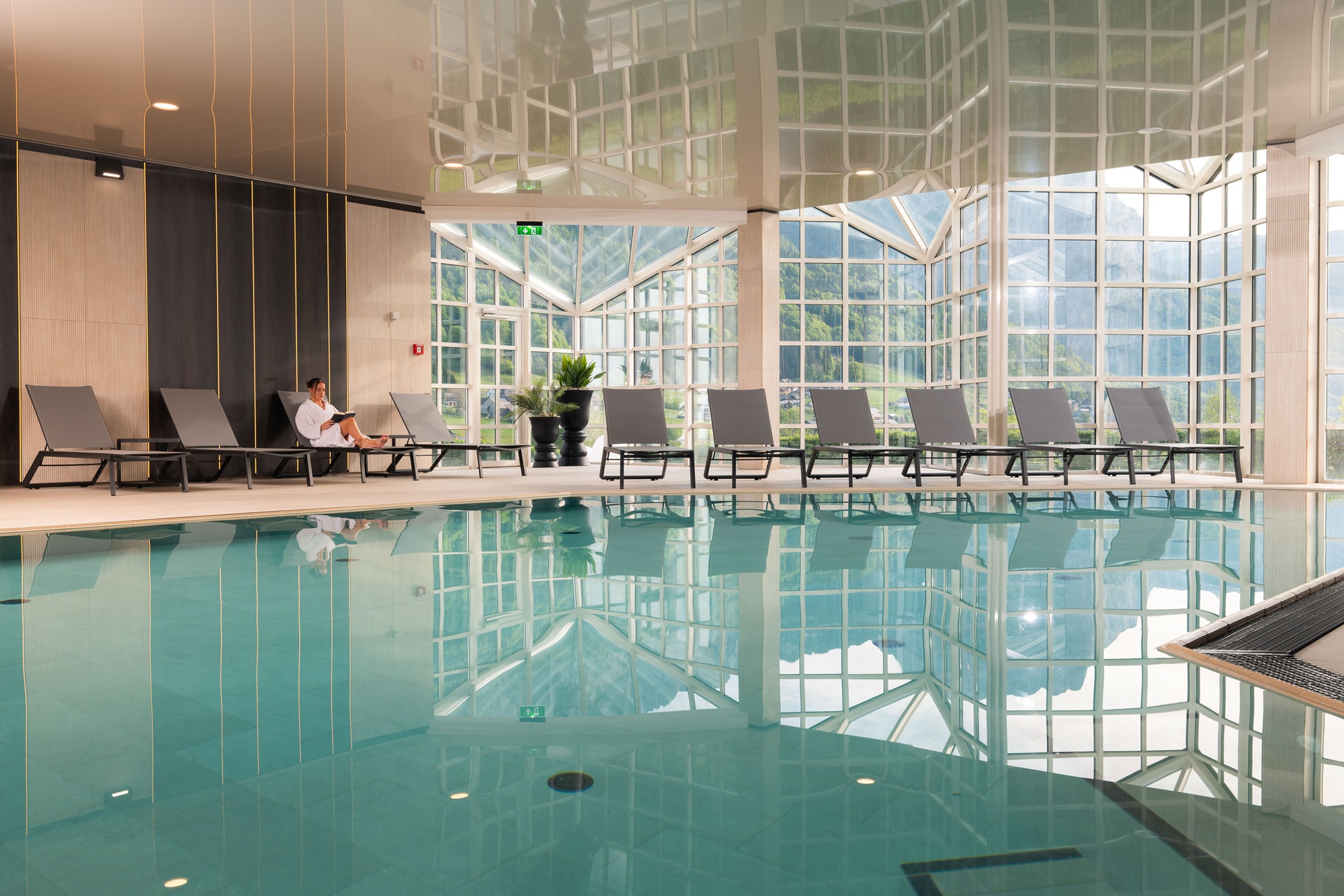 Chalet: Schwimmbad im Hotel - MONDI Chalets am Grundlsee