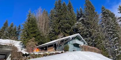 Hüttendorf - Parkplatz direkt an der Hütte - Bregenzerwald Ferienhaus