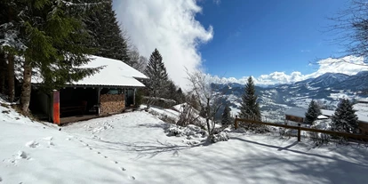 Hüttendorf - Parkplatz direkt an der Hütte - Bregenzerwald Ferienhaus