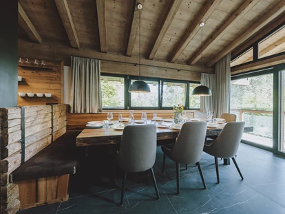 Hüttendorf - PLZ 5672 (Österreich) - Essbereich - Chalet VIE