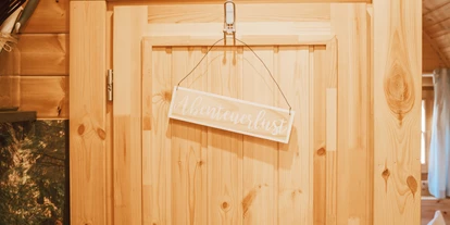 Hüttendorf - Parkplatz direkt an der Hütte - Frankenwald Chalets