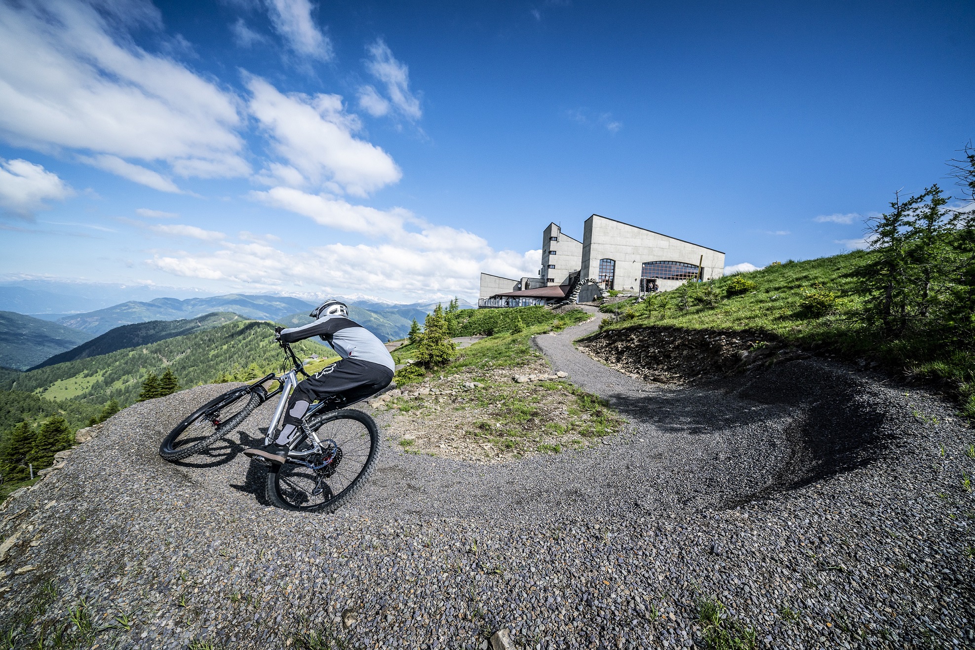 Chalet: Biken auf dem längsten Flow Country Trail Europas - Trattlers Hof-Chalets - Umgebung