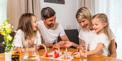 Hüttendorf - Schwerpunkt: Familienurlaub - Familienurlaub in den Hof-Chalets - Trattlers Hof-Chalets