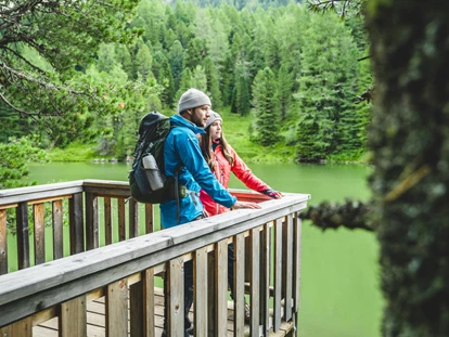 Hüttendorf - Chaletgröße: 8 - 10 Personen - Wandern im Herbst - Trattlers Hof-Chalets
