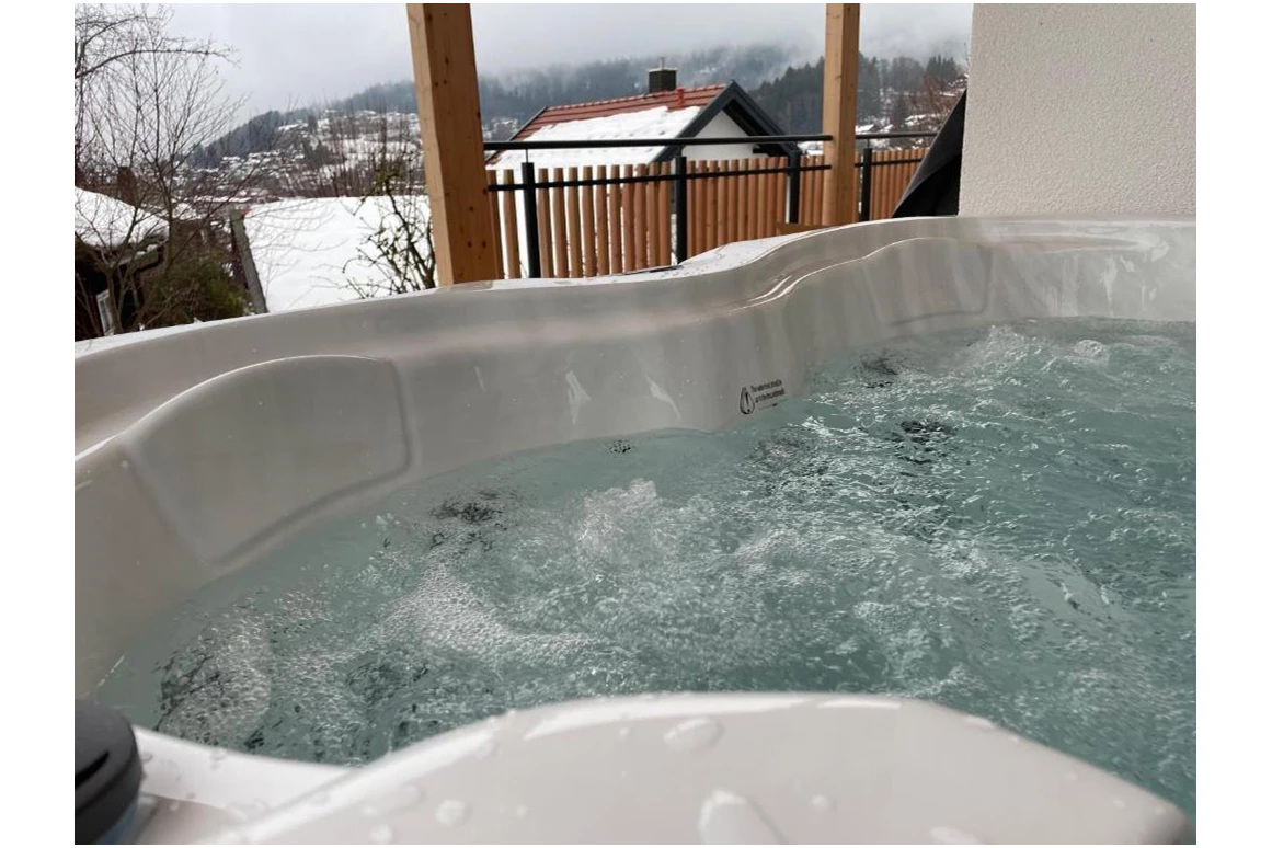 Chalet: Whirlpool - Woid_Liebe&Glück Chalets Bodenmais