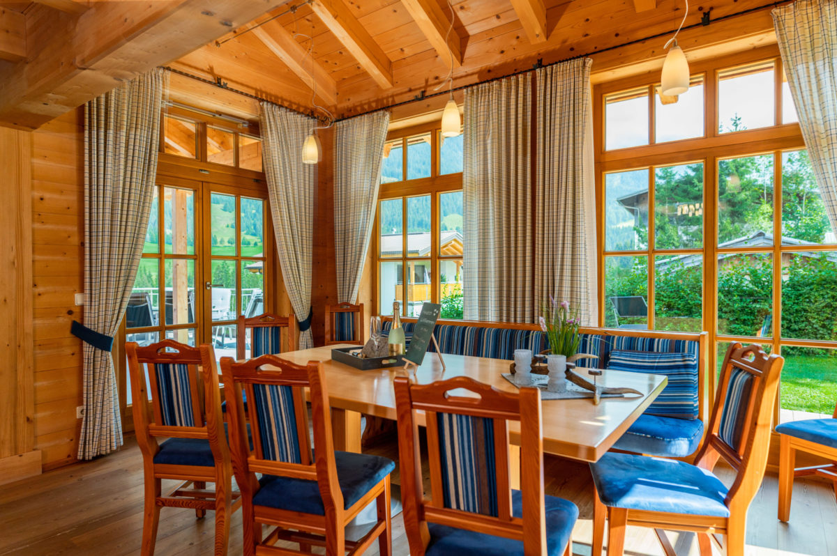 Chalet: Berg Chalet - Angerstein Chalets