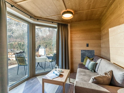 Hüttendorf - Fügenberg - Wohnzimmer - Chalet´s und Hotel Mariasteinerhof - Weitblickchalets