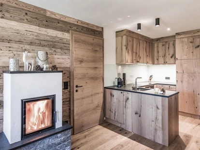 Hüttendorf - Schröcken - Hochwertige Tischlermöbel - Bregenzerwälder Handwerkskunst - Aadla Walser-Chalets am Arlberg