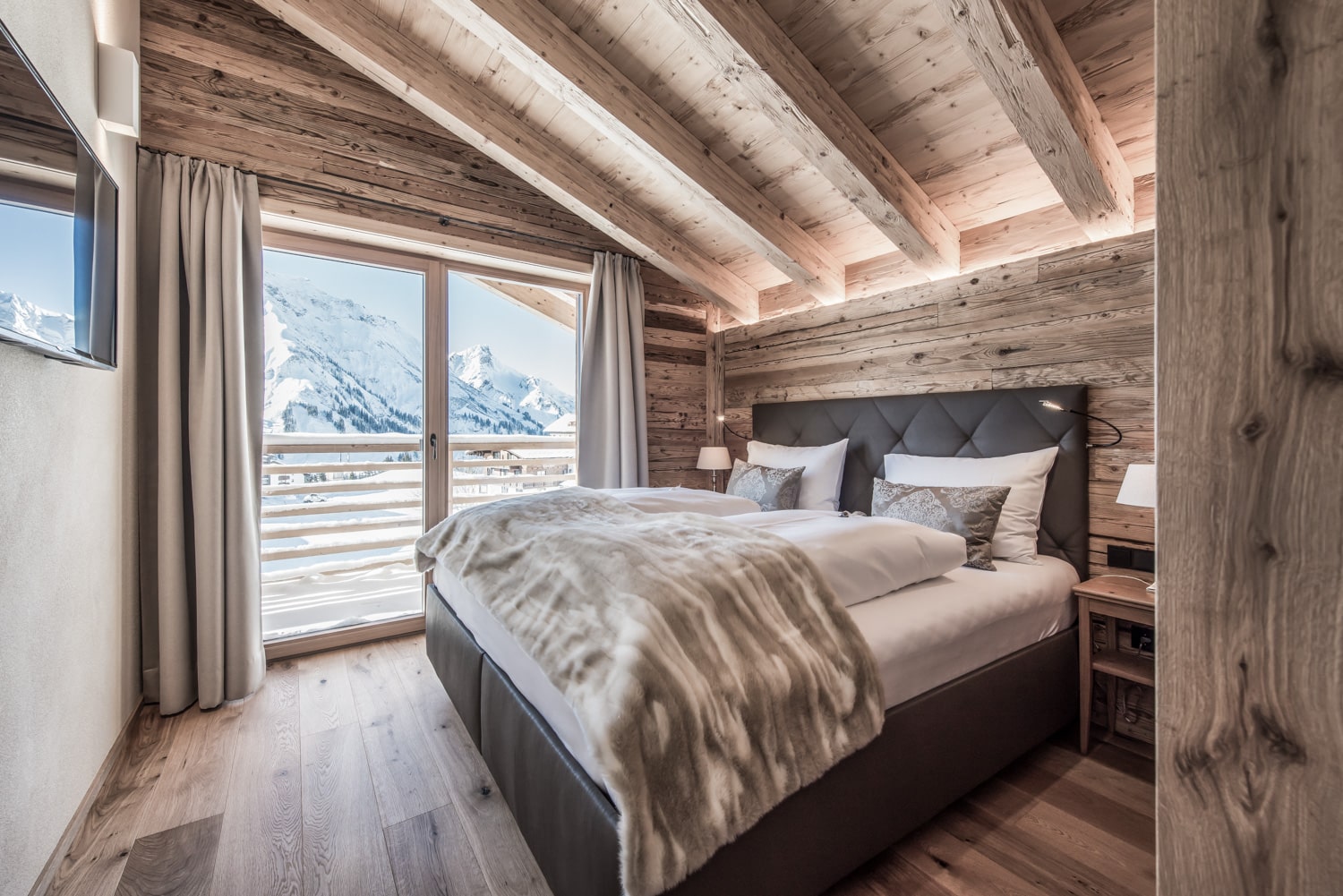 Chalet: Aufwachen mit Bergblick - Aadla Walser-Chalets am Arlberg - Innen