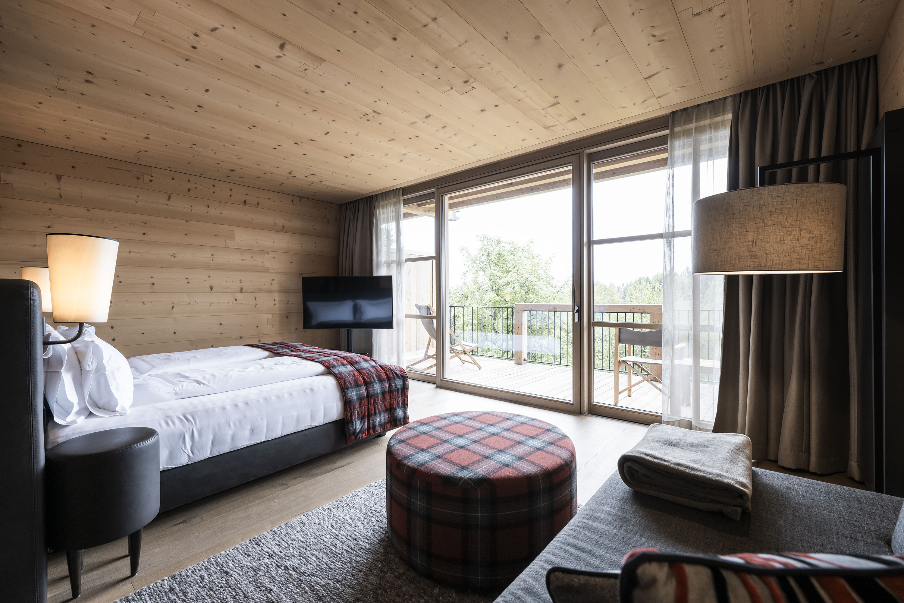 ADLER Lodge RITTEN Hütten im Detail Junior Chalet