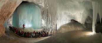 Almdorf Flachau Ausflugsziele Eisriesenwelt Werfen