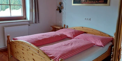Hüttendorf - Chaletgröße: 8 - 10 Personen - Almhaus Kärnten Waldzimmer mit Bad en Suite - Almhaus Kärnten