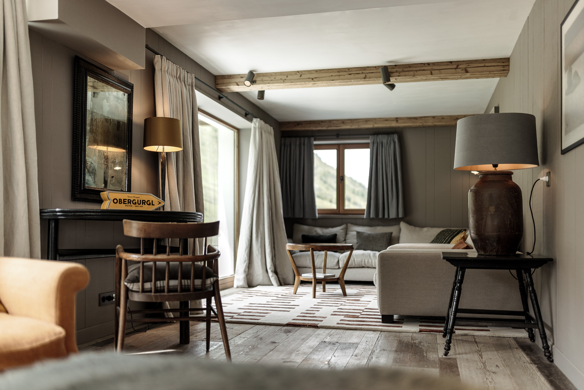 Hüttendorf - Sellrain - Wohnzimmer - Chalet Cecilia by MYALPS