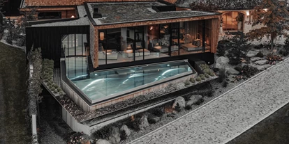 Hüttendorf - Fügenberg - Infinity Pool - ASTER Chalets | Tirol