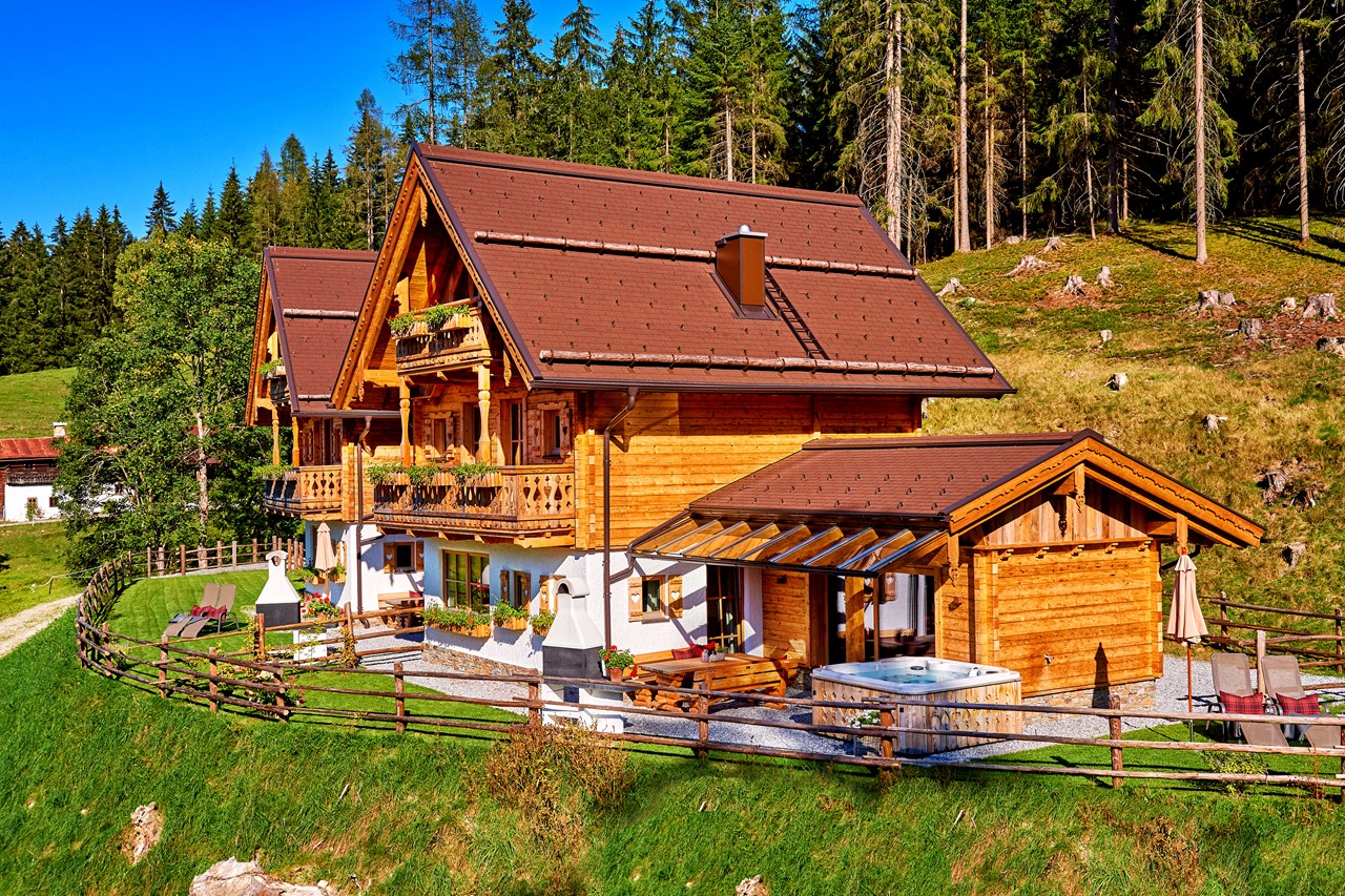 Almidylle  Hütten im Detail Chalets Ostermaisspitz