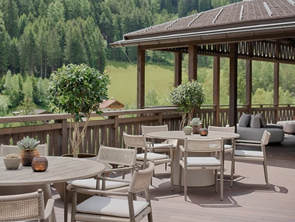 Hüttendorf - Hot Tub: beim Chalet - Sonnenterrasse - AMONTI Chalets *****