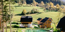 Hüttendorf - Schwerpunkt: Familienurlaub - Ausseer Häuser im Narzissendorf Zloam mit Badeteich - Narzissendorf Zloam