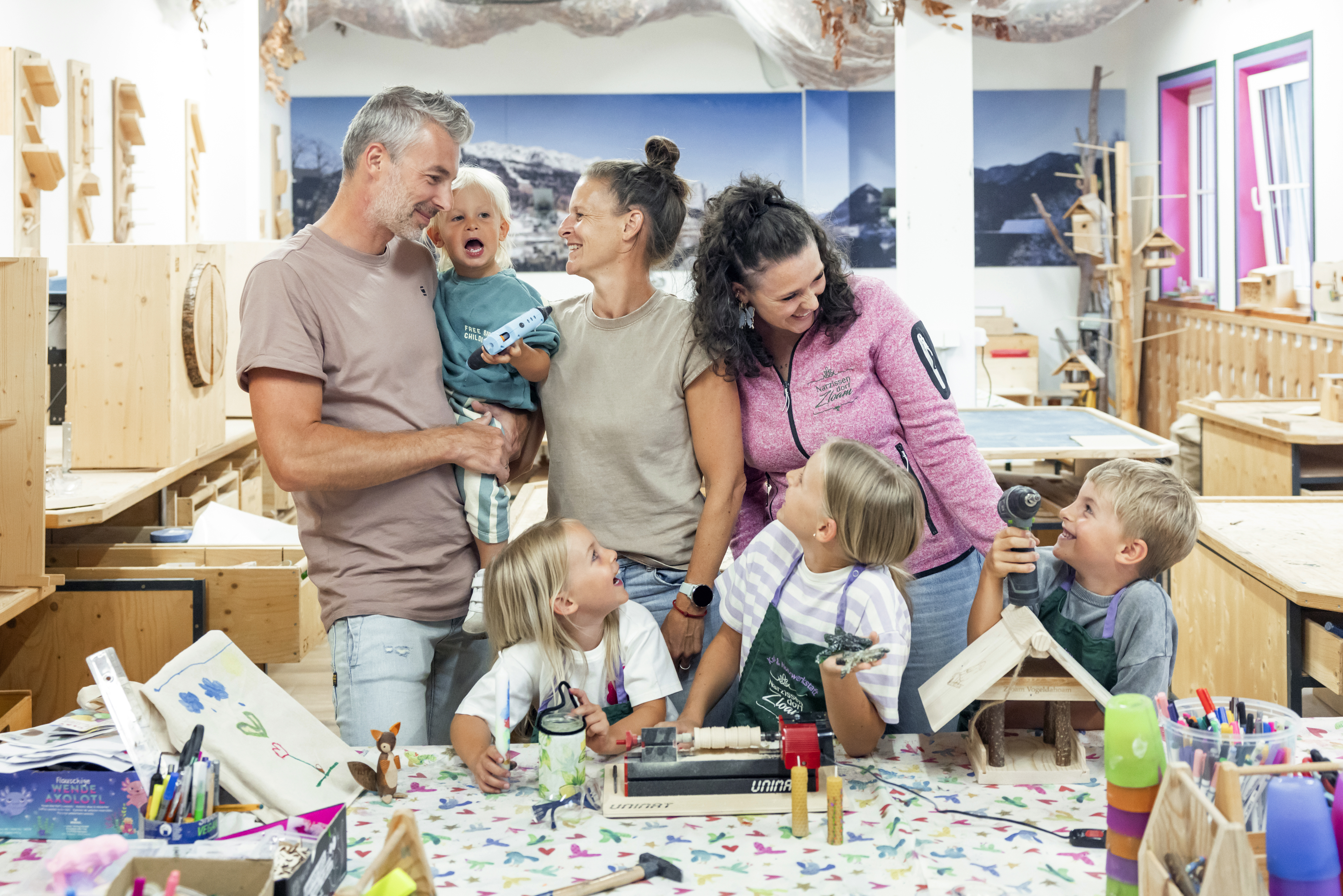 Chalet: Werken und Basteln in der Holz- und Kreativwerkstatt im Narzissendorf Zloam - Narzissendorf Zloam - Grundlsee - Innen