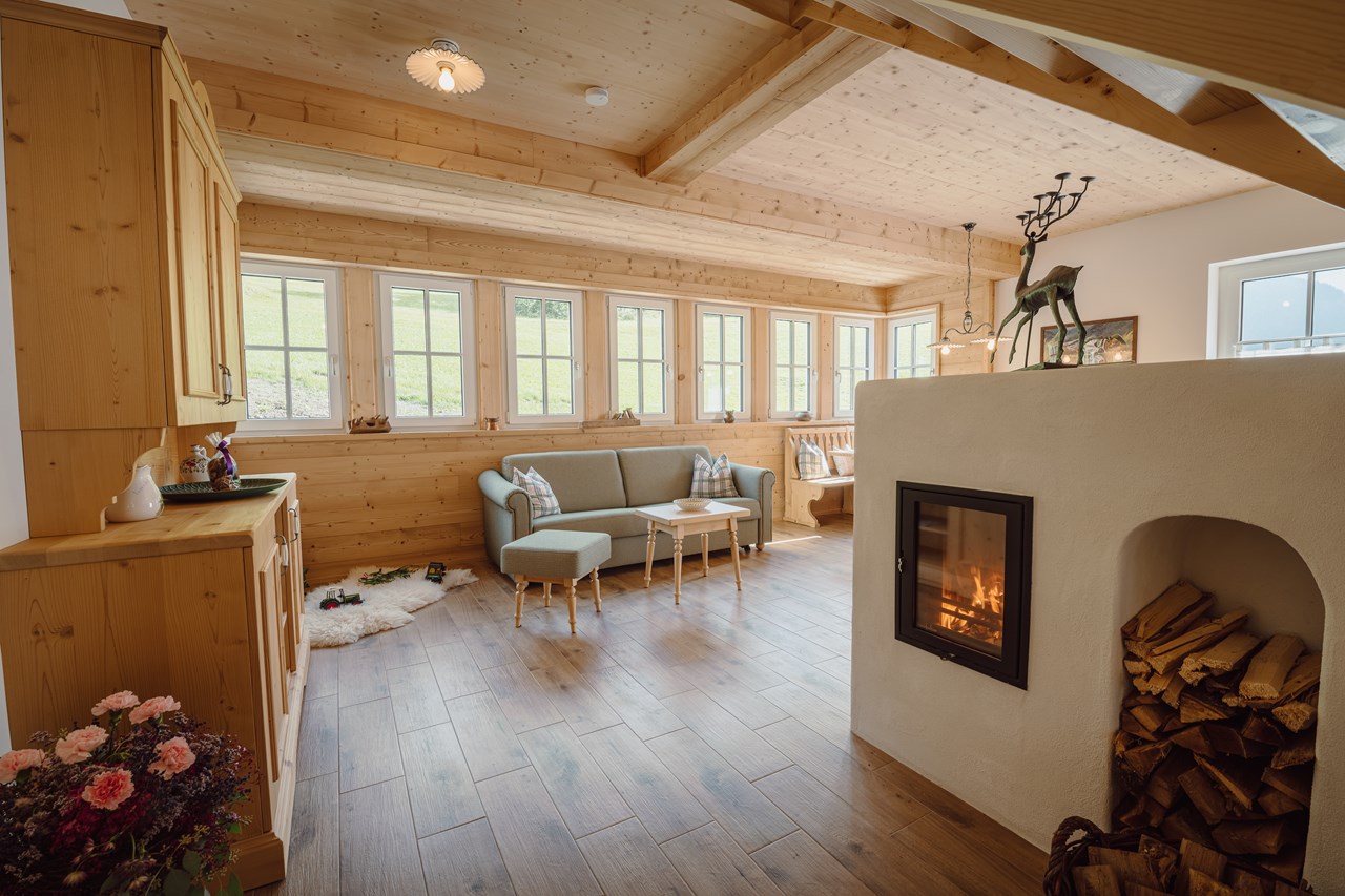 Narzissendorf Zloam - Grundlsee Hütten im Detail Haus Grundlsee