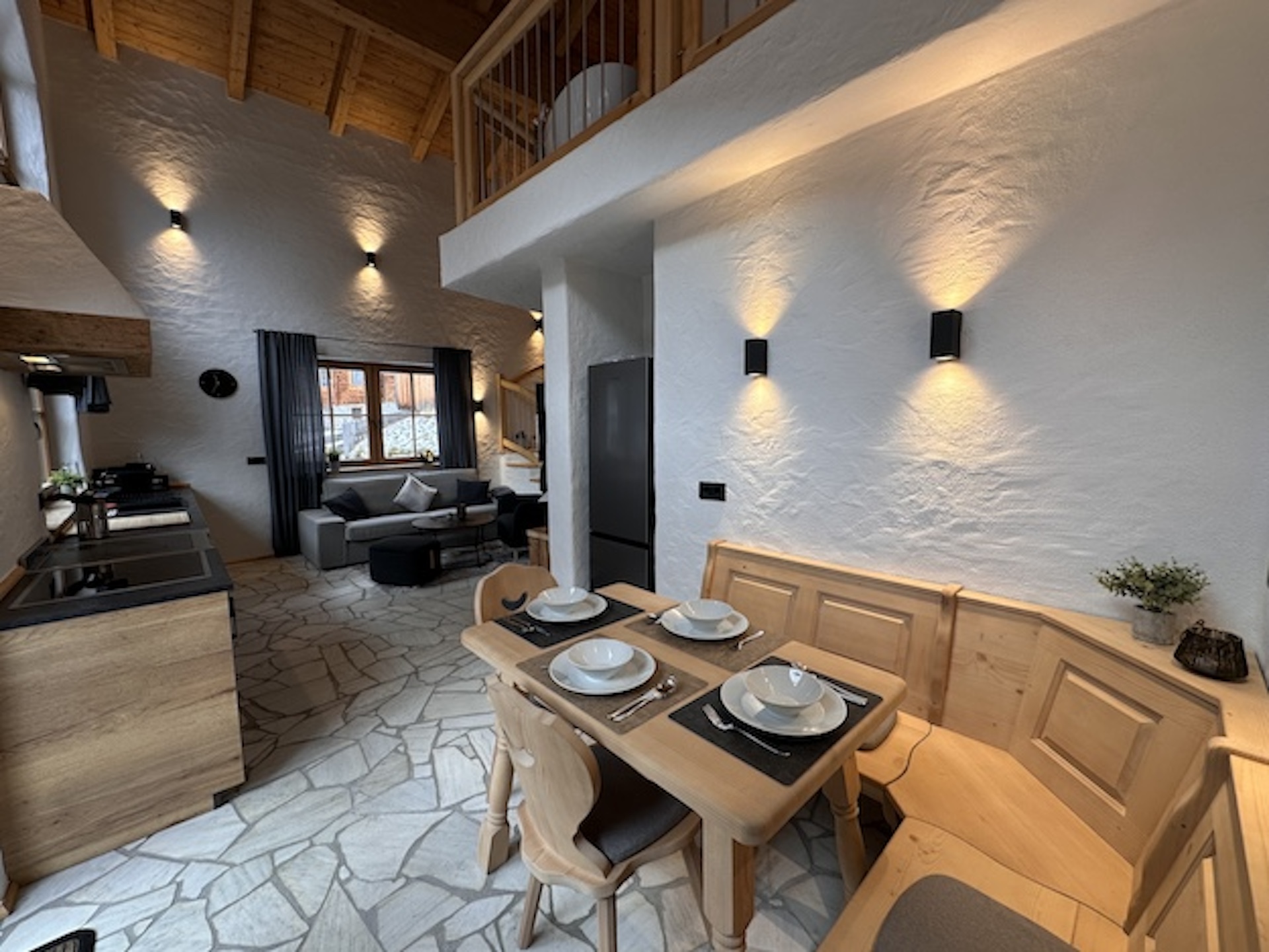 Chalet: Chalet am Bachl 1 Eßgruppe - Chalets Eggerfeld - Innen