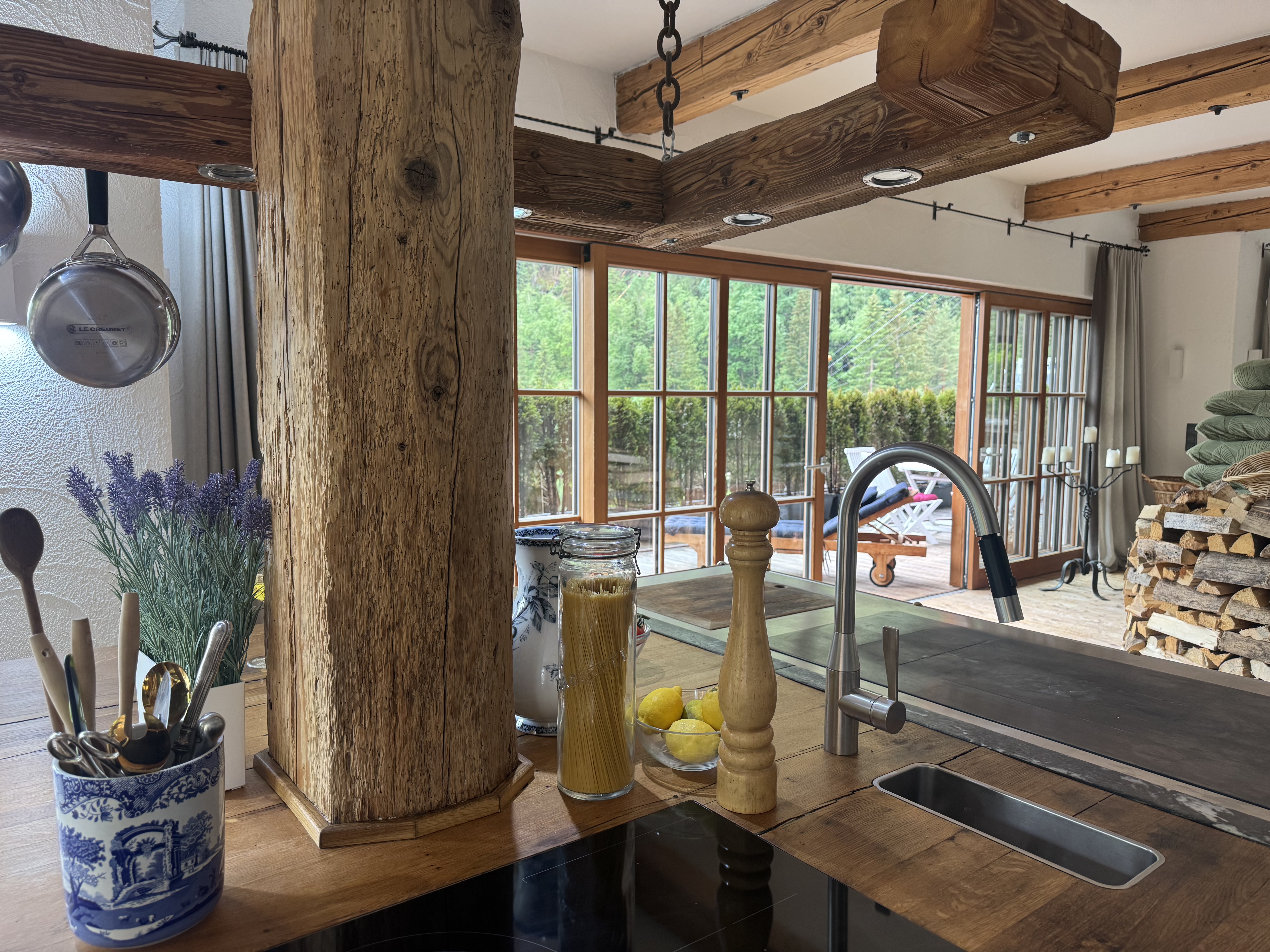 Chalet: Küche in der Pfauensuite - Chalets Eggerfeld