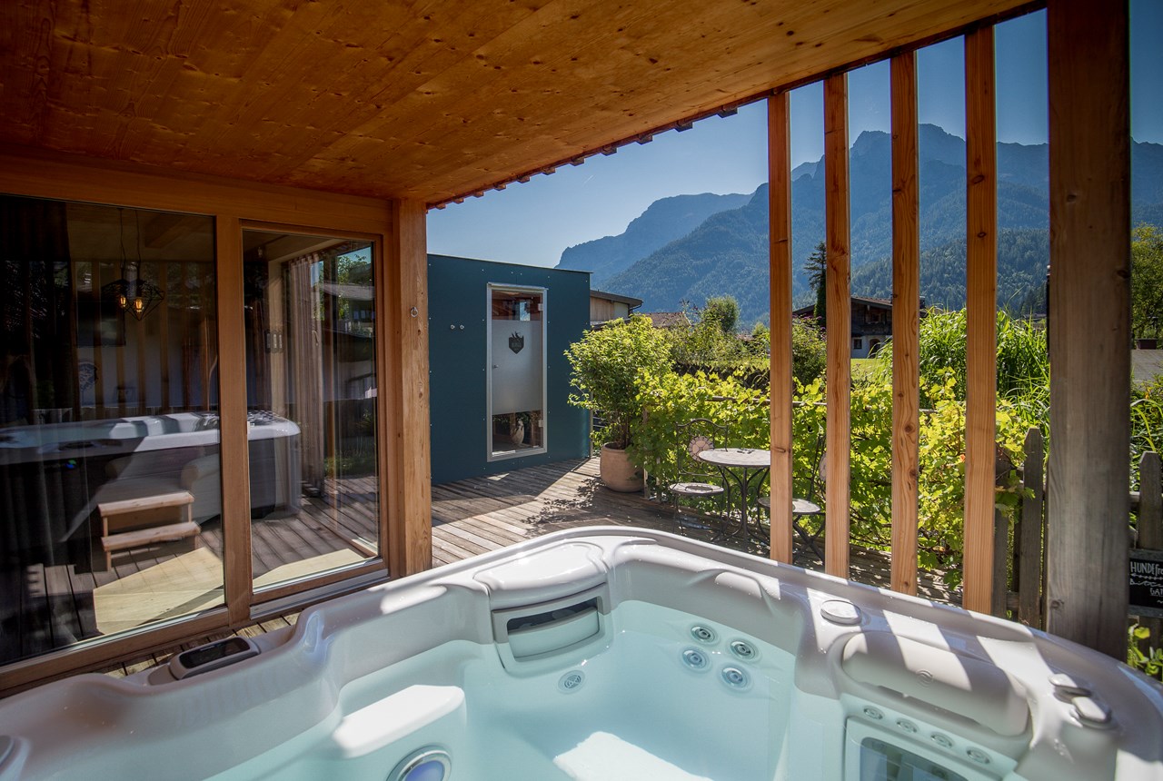 ALPEGG CHALETS Hütten im Detail Premium Plus Chalet Berg.Heimat