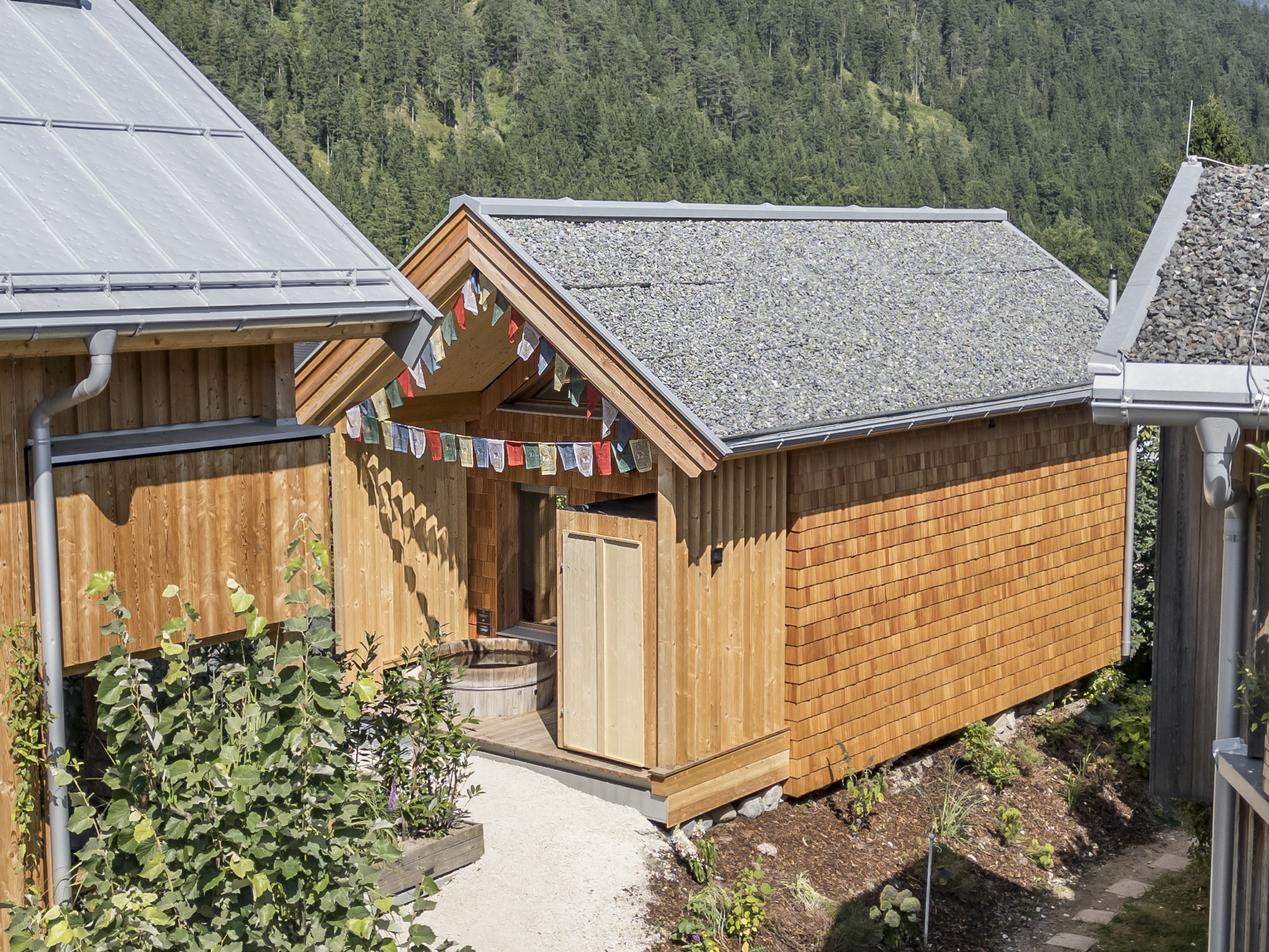 Chalet: Tiny Chalet Kalipe mit privater Sauna und Holzbadefass. - ALPEGG CHALETS - Außen