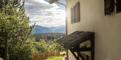 Hüttendorf - Parkplatz direkt an der Hütte - CHALET HAFLING  LECKPLÅTT & ZOILA