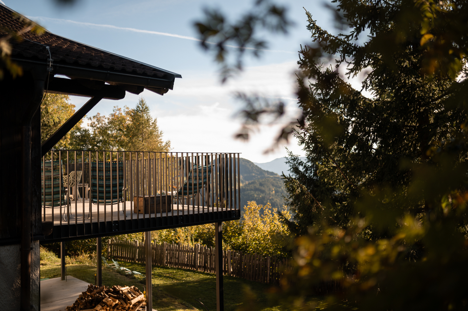 Chalet: CHALET HAFLING  LECKPLÅTT & ZOILA