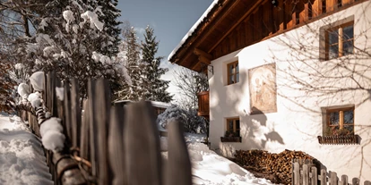 Hüttendorf - Parkplatz direkt an der Hütte - CHALET HAFLING  LECKPLÅTT & ZOILA